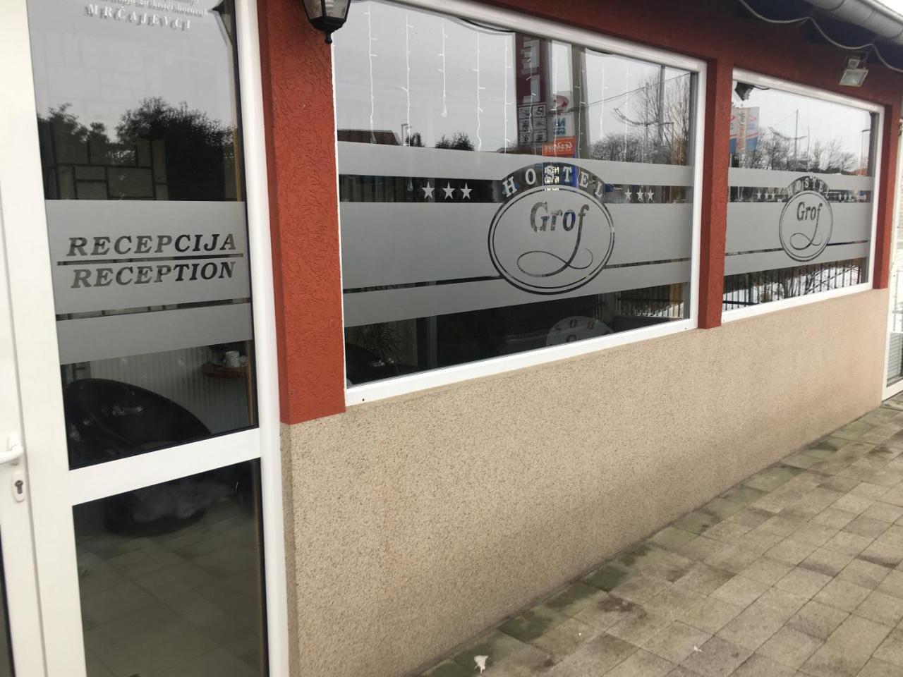 Hostel Grof Mrcajevci Esterno foto