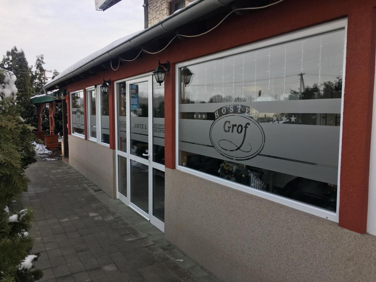 Hostel Grof Mrcajevci Esterno foto